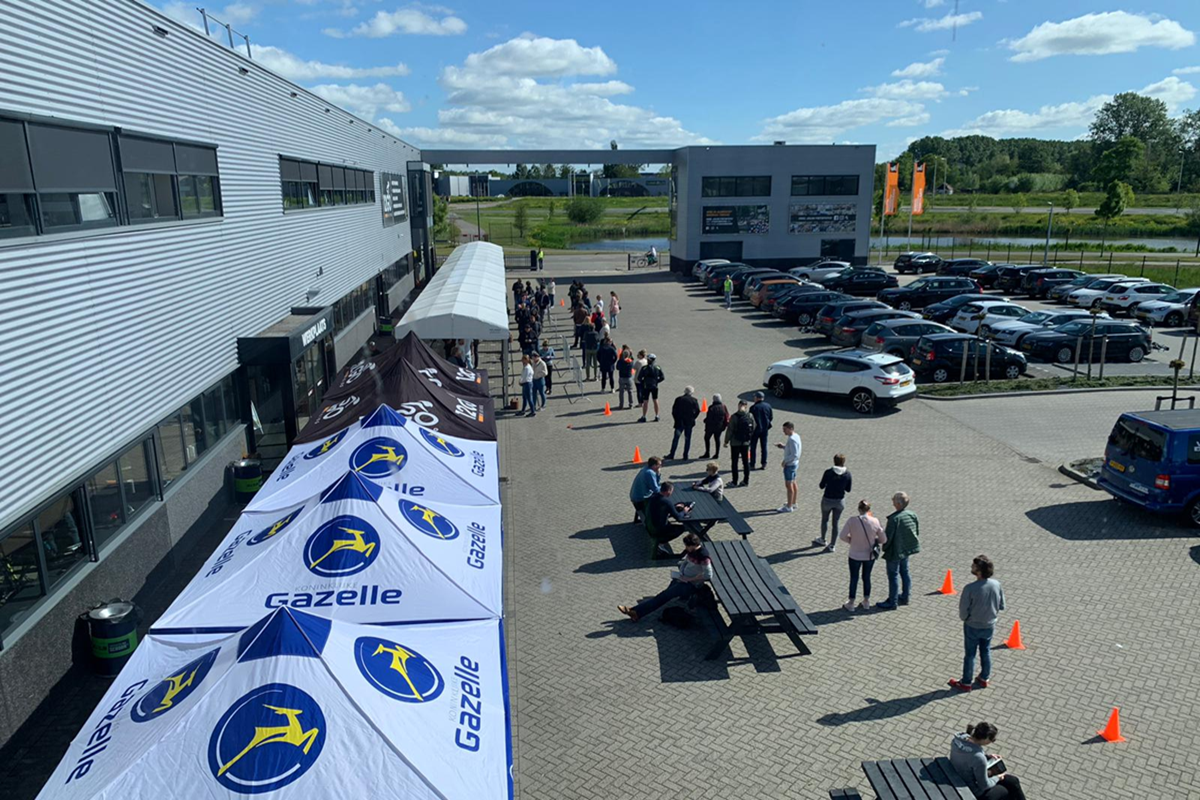 12go wachtrij met klanten in corona