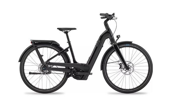 TEGEL-ELEKTRISCHE-FIETSEN-RIEMAANDRIJVING