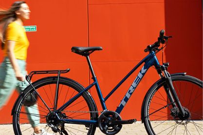 TEGEL-PAGINA-HYBRIDE-FIETSEN-CROSS