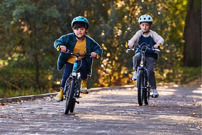 TEGEL-PAGINA-KINDERFIETSEN-JONGENS2