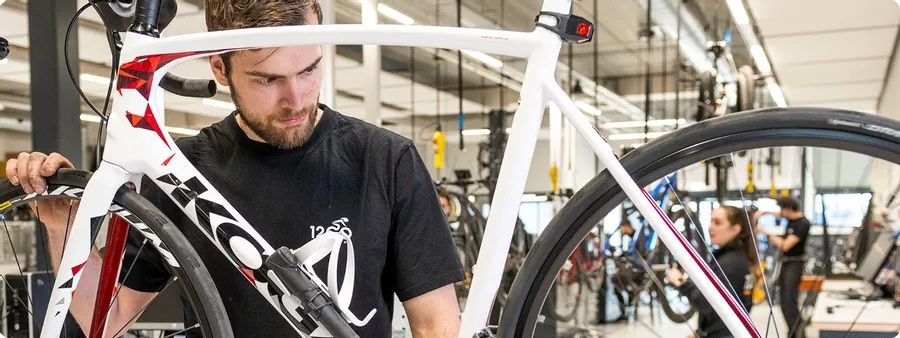 a-merken-12go-biking