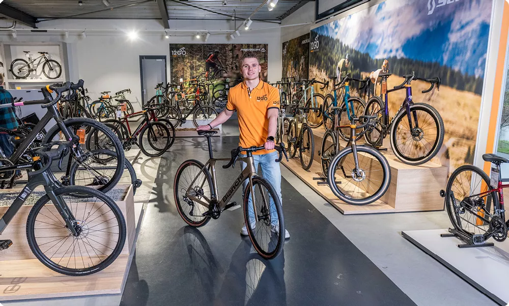 collega-met-bianchi-gravelbike