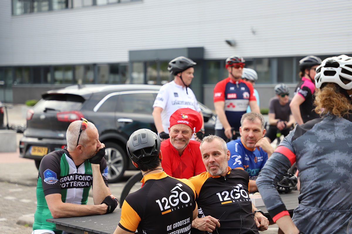 Groepje bij 12GO Social Ride