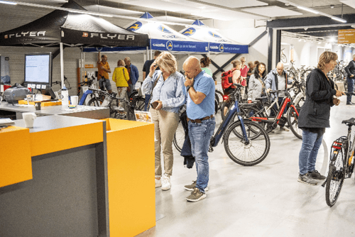 evenement-testdag-binnen-mensen-lezen-bij-balie