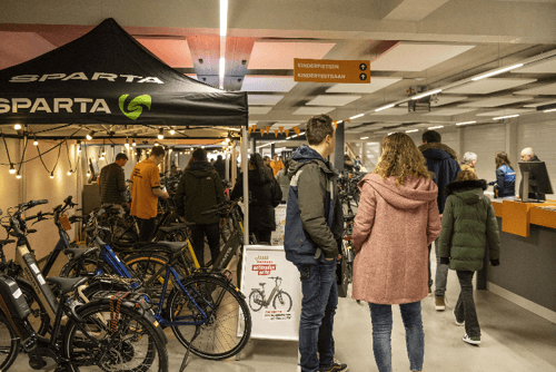 evenement-testdag-binnen-met-sparta-tent-binnen