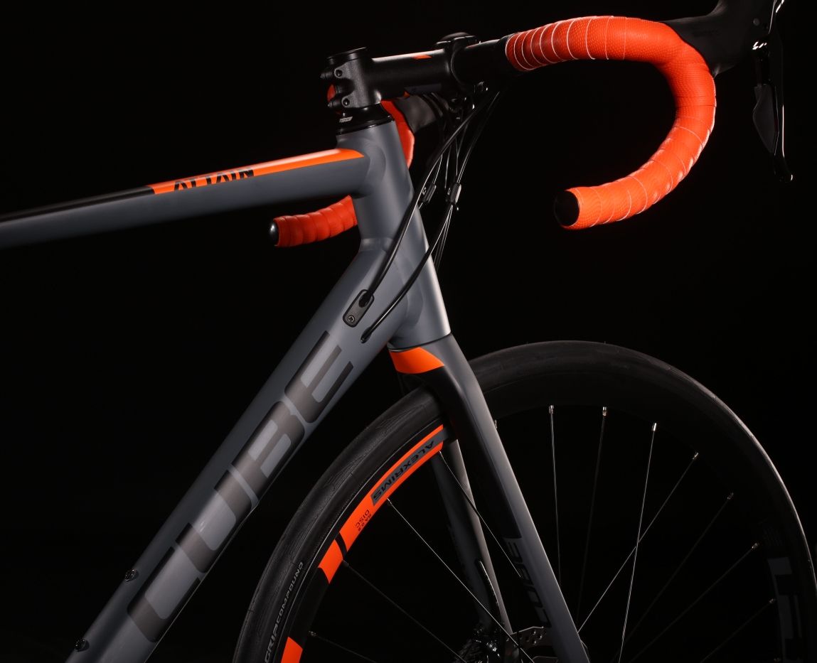 CUBE ATTAIN SL 2019完成車 Cube Attain GTC SL Disc 2019 | 12GO Biking