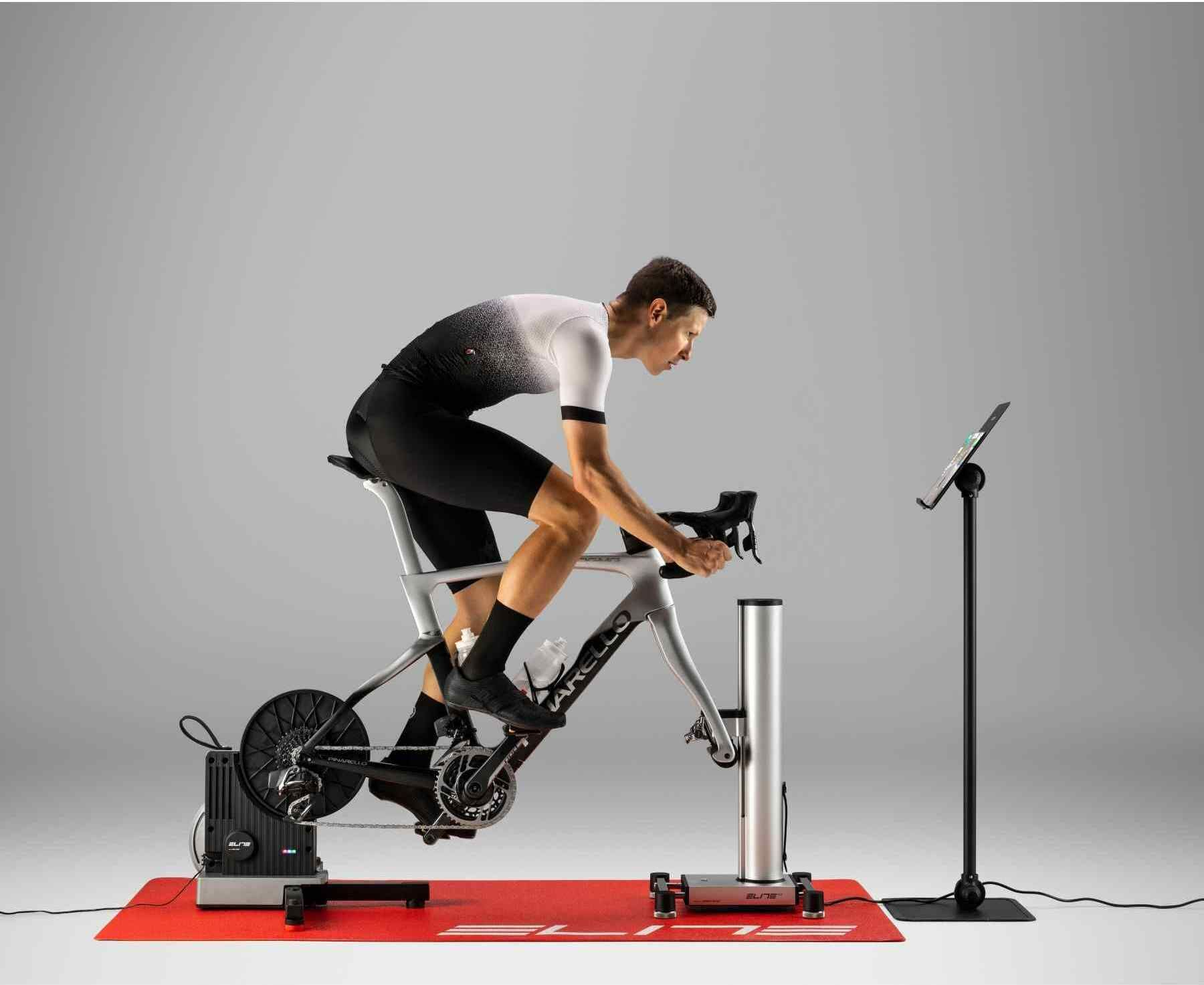 Elite Justo 2 Fietstrainer | 12GO Biking