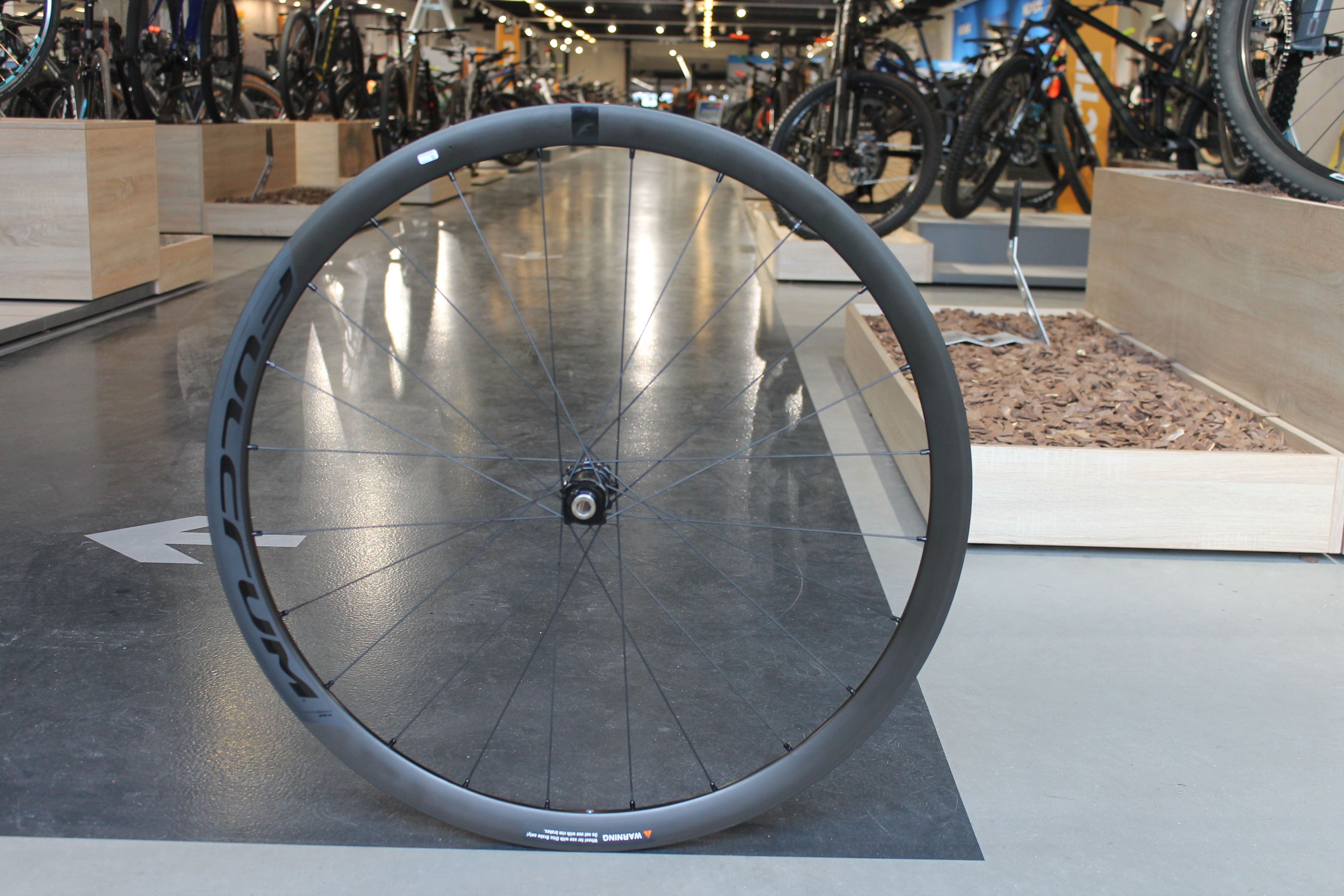 Fulcrum Racing 4 / 400 DB Race Wielset | 12GO Biking
