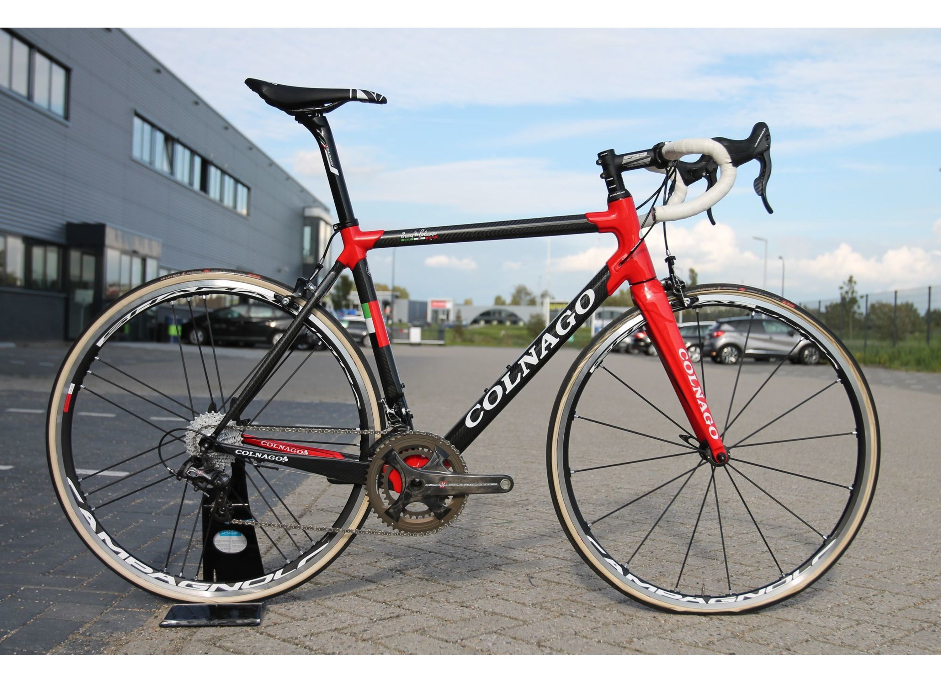 Colnago C60 Disc Nl Colnago C60 Disc Bespoke Cycling