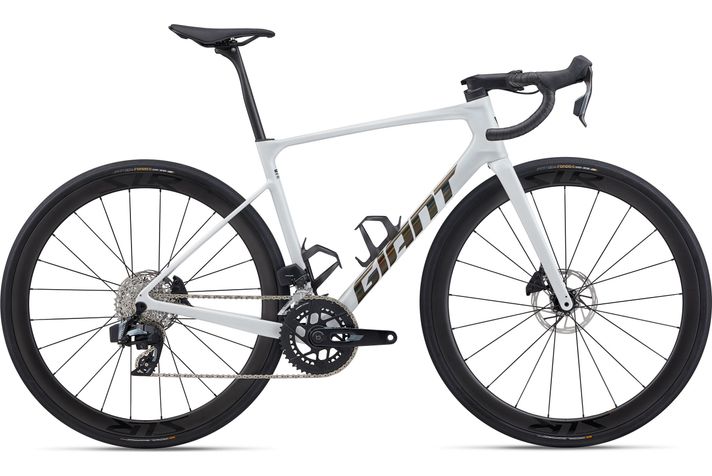 Giant Giant Defy Advanced Pro 1 2026  