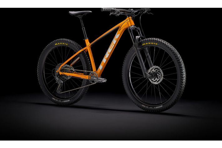 Trek Roscoe 7 27.5+ 2021 | 12GO Biking