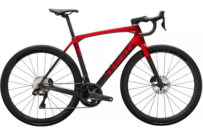Trek Domane SLR 7 Gen 4 2025  