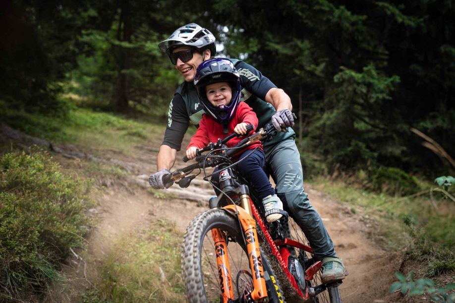 Kinderzitje op Mountainbike