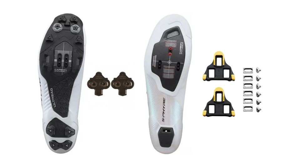Onderkant van een mountainbikeschoen met SPD-schoenplaatjes en onderkant van een racefietsschoen met SPD-SL-plaatjes en schroeven