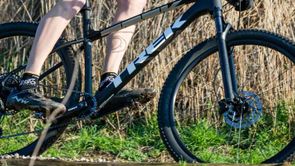 12GO Topfiets: Trek X-Caliber 8