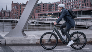 Wordt een helm verplicht op de e-bike? [2026]