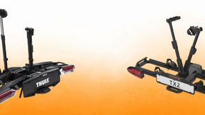 De Thule Epos 2 en de Spinder TX2 fietsendragers naast elkaar afgebeeld