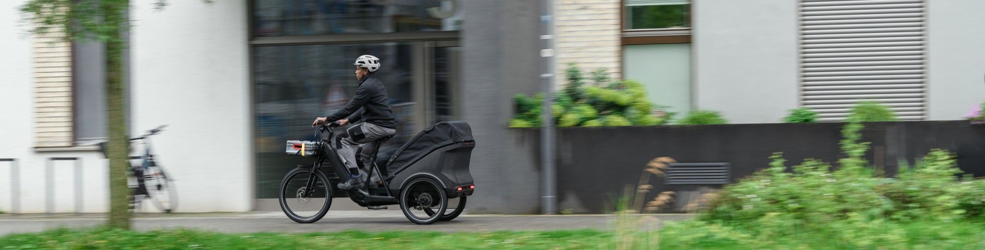 cube elektrische bakfiets bak aan de achterzijde 