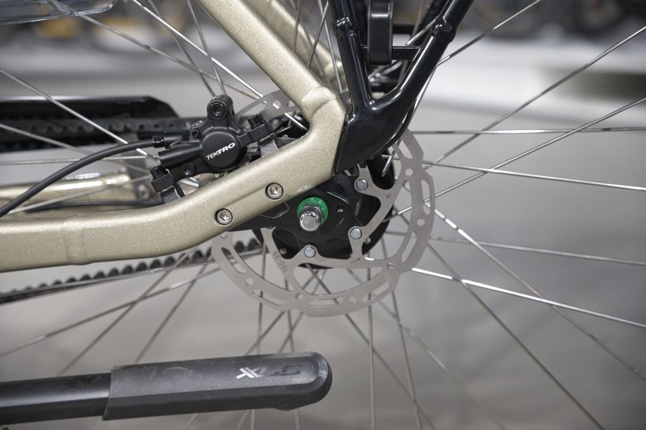 Batavus Finez E-go Power Exclusive Smart met schijfrem en riemaandrijving