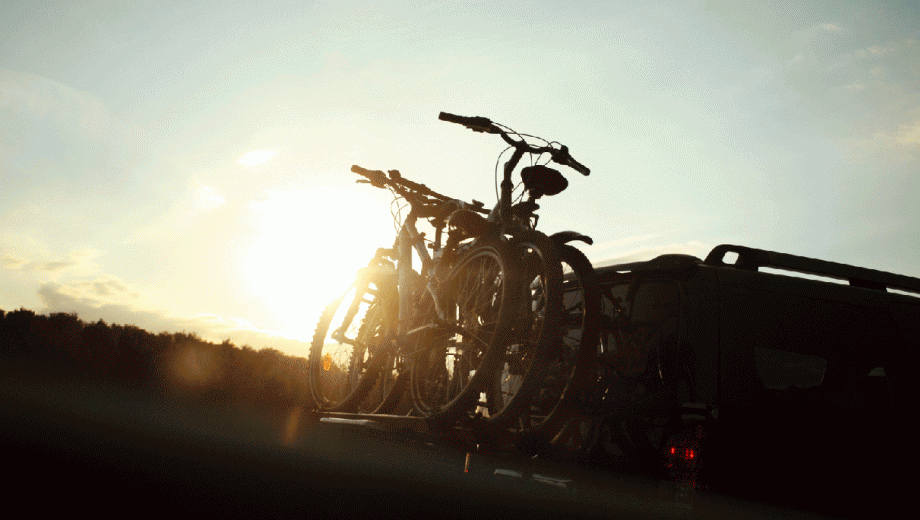 Fietsendragers waar een lichte ebike op kan