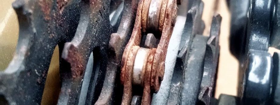 Onderdelen van je fiets kunnen gaan roesten door pekel