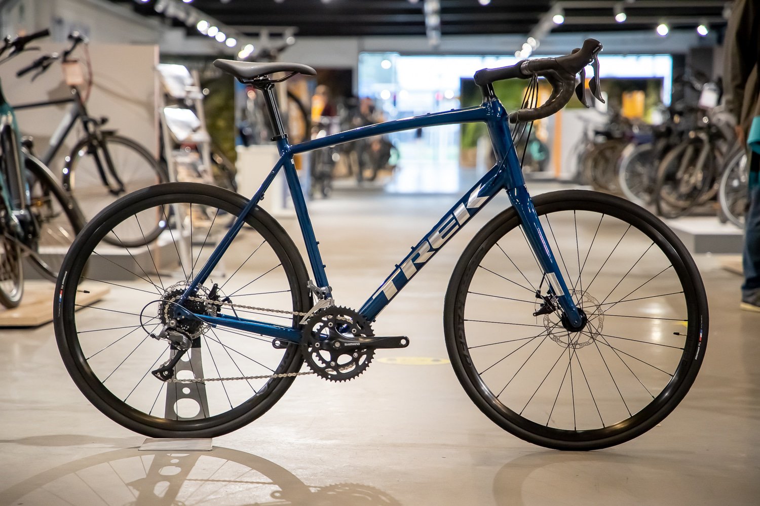 trek domane al 2 disc 2020